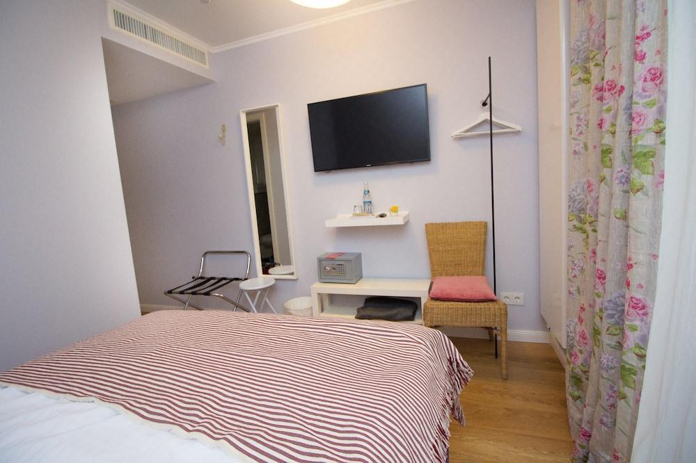 Das Kleine Hotel In Muenchen Esterno foto