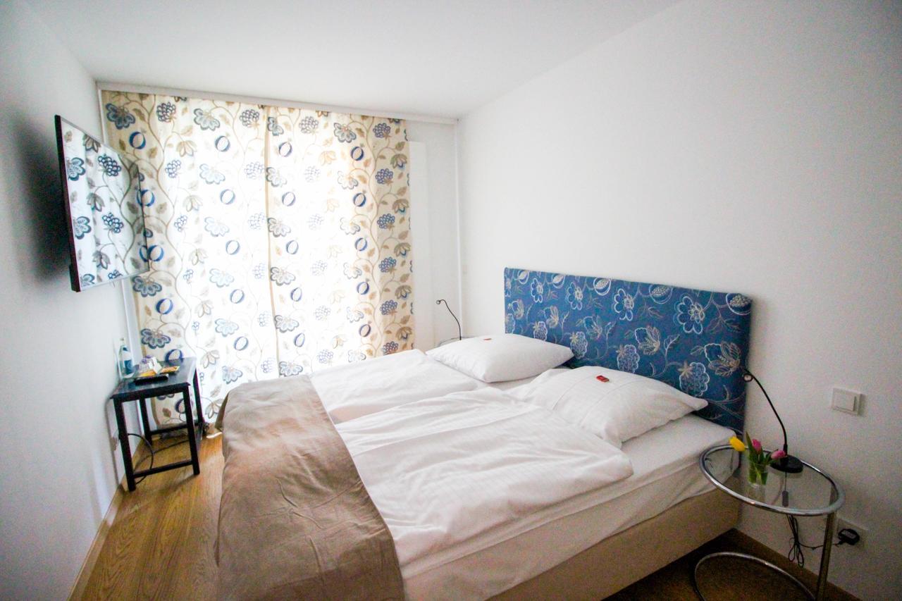 Das Kleine Hotel In Muenchen Esterno foto